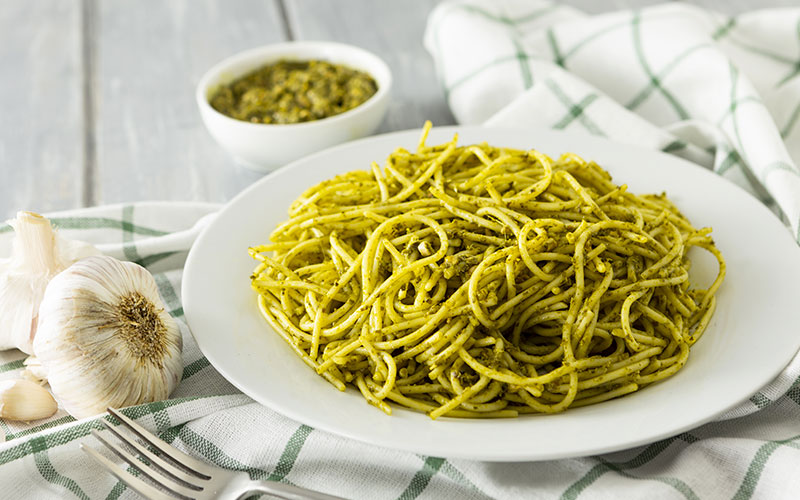 spaghetti-al-pesto